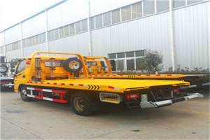 仪征附近拖车救援搭电